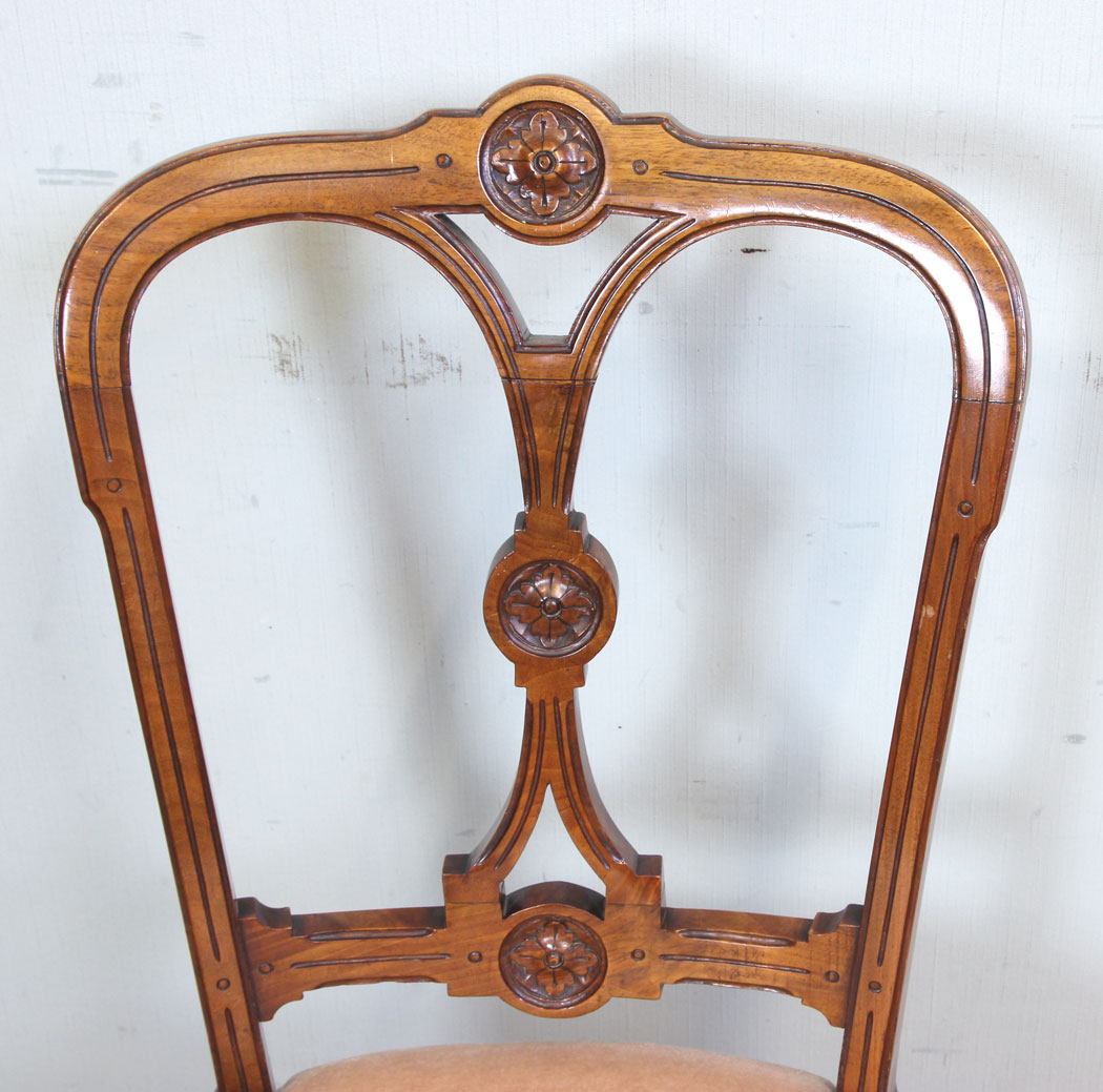 Antique Set Dining Chairs, London, Set of Four Antique Victorian Walnut Dining Chairs