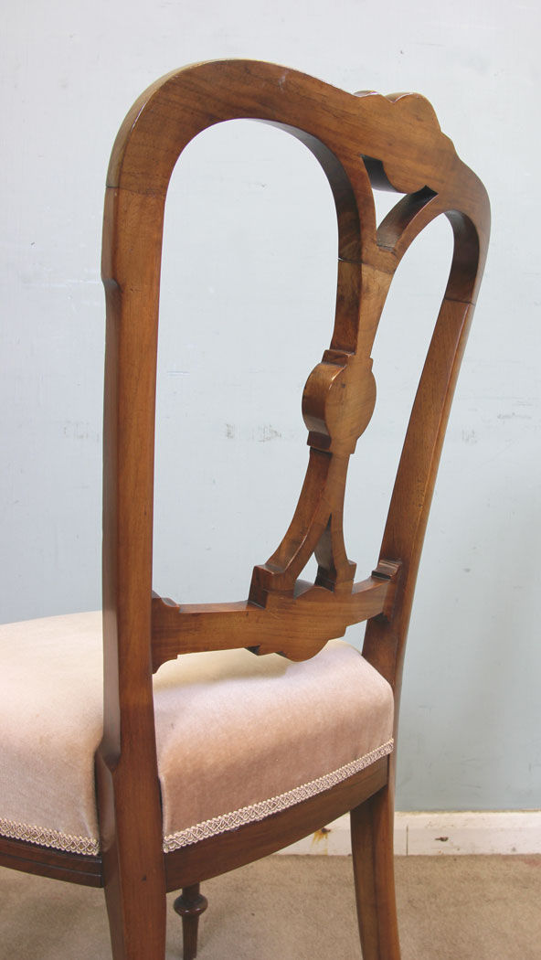 Victorian Antique Set Four Dining Chairs, London, Set of Four Antique Victorian Walnut Dining Chairs