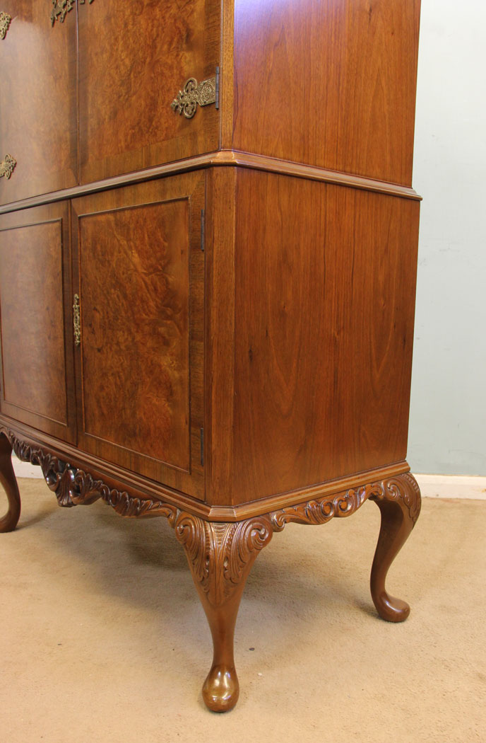 Antique Drinks Cabinet, London, Antique Burr Walnut Queen Anne Style Cocktail Drinks Cabinet.