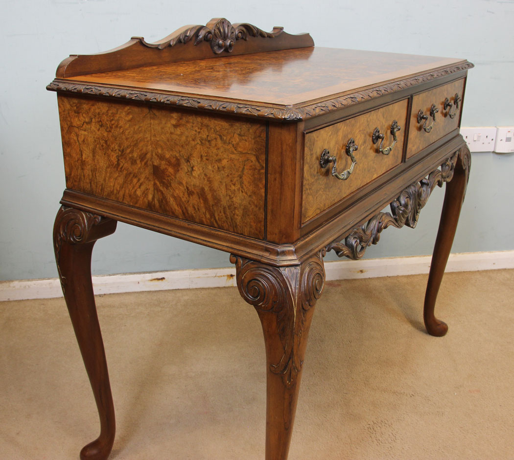 Antique Queen Anne Style Burr Walnut Side Table, Antique Queen Anne Style Burr Walnut Side Table