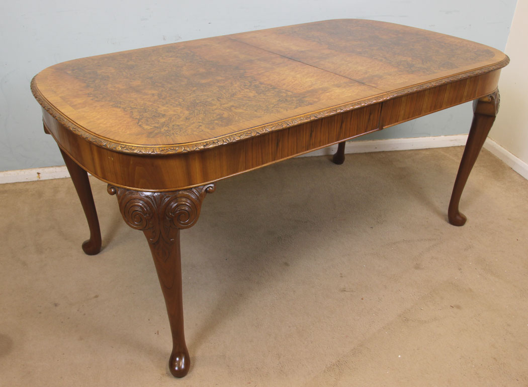 Queen Anne Style Burr Walnut Extending Dining Table, . Antique Burr Walnut Queen Anne Style Extending Dining Table.