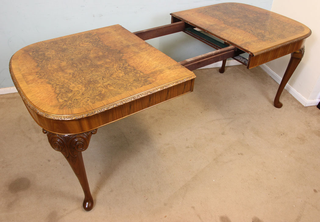 Queen Anne Style Extending Dining Table, . Antique Burr Walnut Queen Anne Style Extending Dining Table.