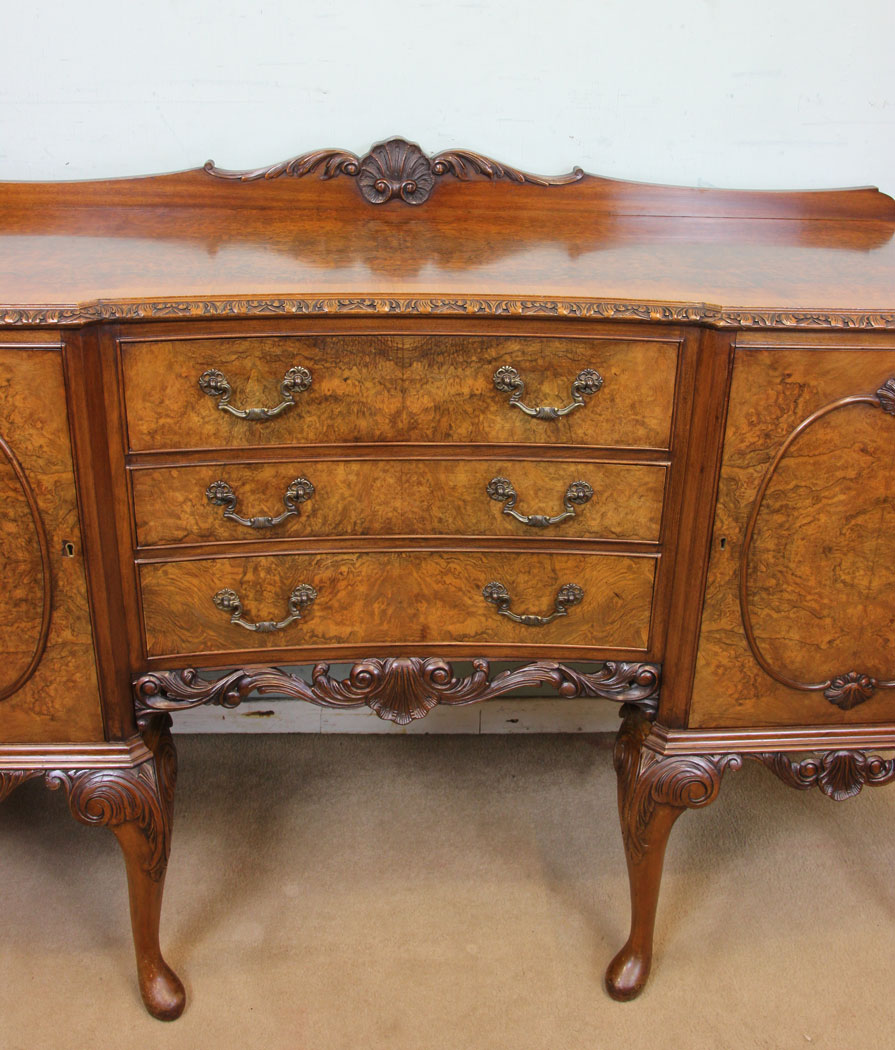 Queen Anne Style Walnut Sideboard London, Antique Burr Walnut Queen Anne Style Server Sideboard