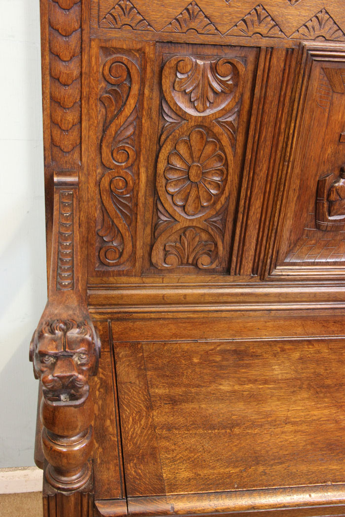 Antique Box Settle, Monks Bench Hall Seat, Antique Green Man Carved Oak Settle / Hall Seat / Monks Bench
