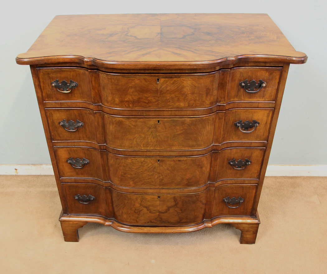 Antique Figured Walnut Chest Drawers, Antique Walnut Shaped Front Chest of Drawers