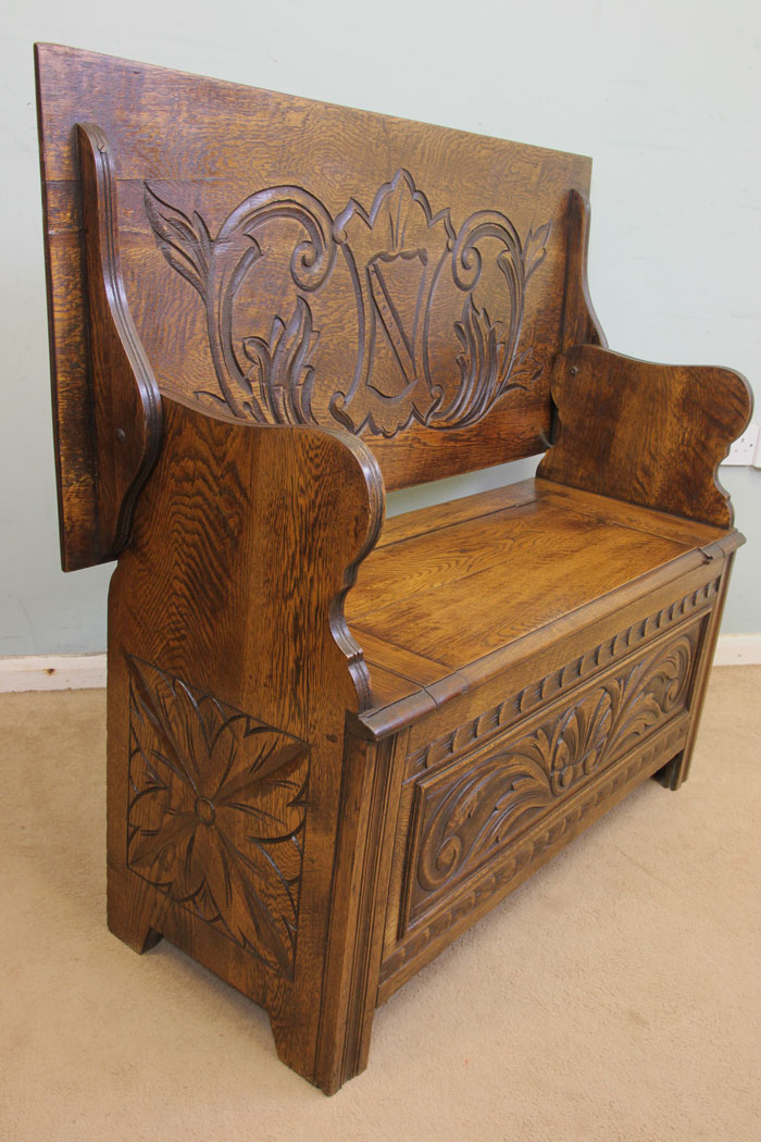 Small Antique Monks Bench, Settle, Antique Oak Monks Bench Hall Seat