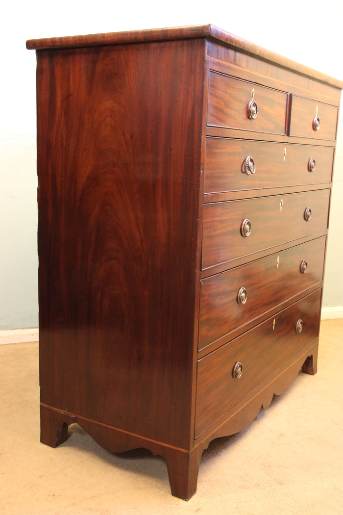 19th Century Antique Chest of Drawers, Antique Victorian Mahogany Chest of Drawers.