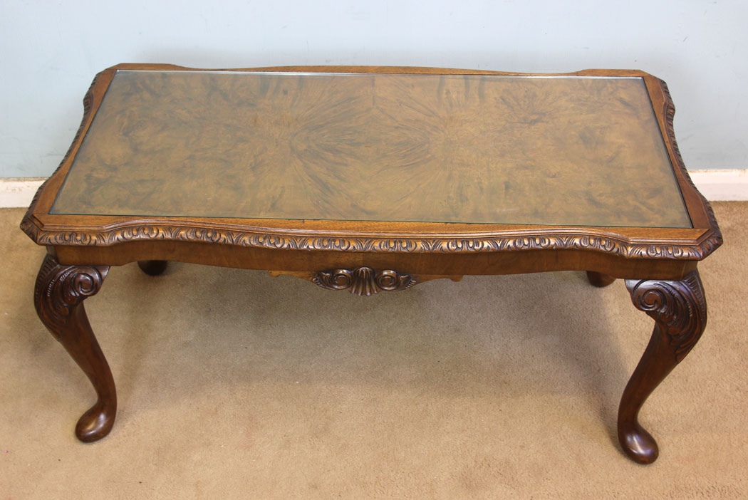 Antique Burr Walnut Coffee Table, Burr Walnut Queen Anne Style Shaped Coffee Table
