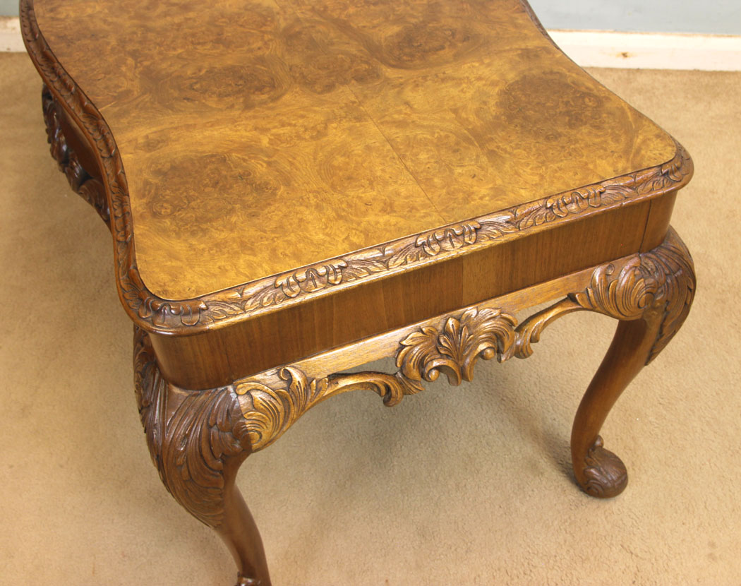 Antique Burr Walnut Coffee Table, London, Queen Anne Style Burr Walnut Shaped Coffee Table