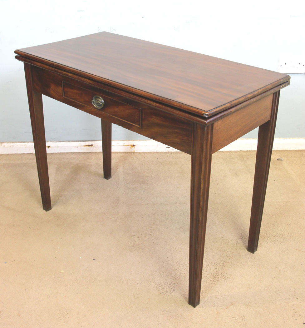 Antique Georgain Side Table, The Antique Shop, Antique Georgian Mahogany Side Table / Tea Table