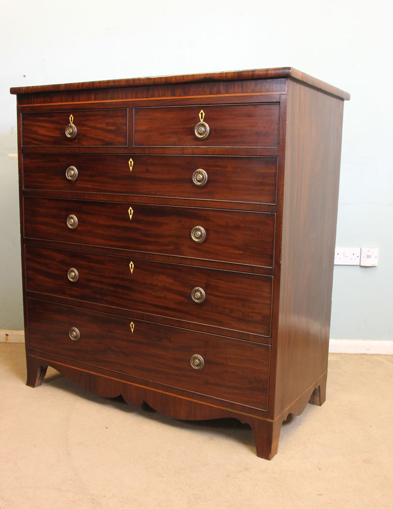 Large Antique Chest of Drawers, Antique Victorian Mahogany Chest of Drawers.