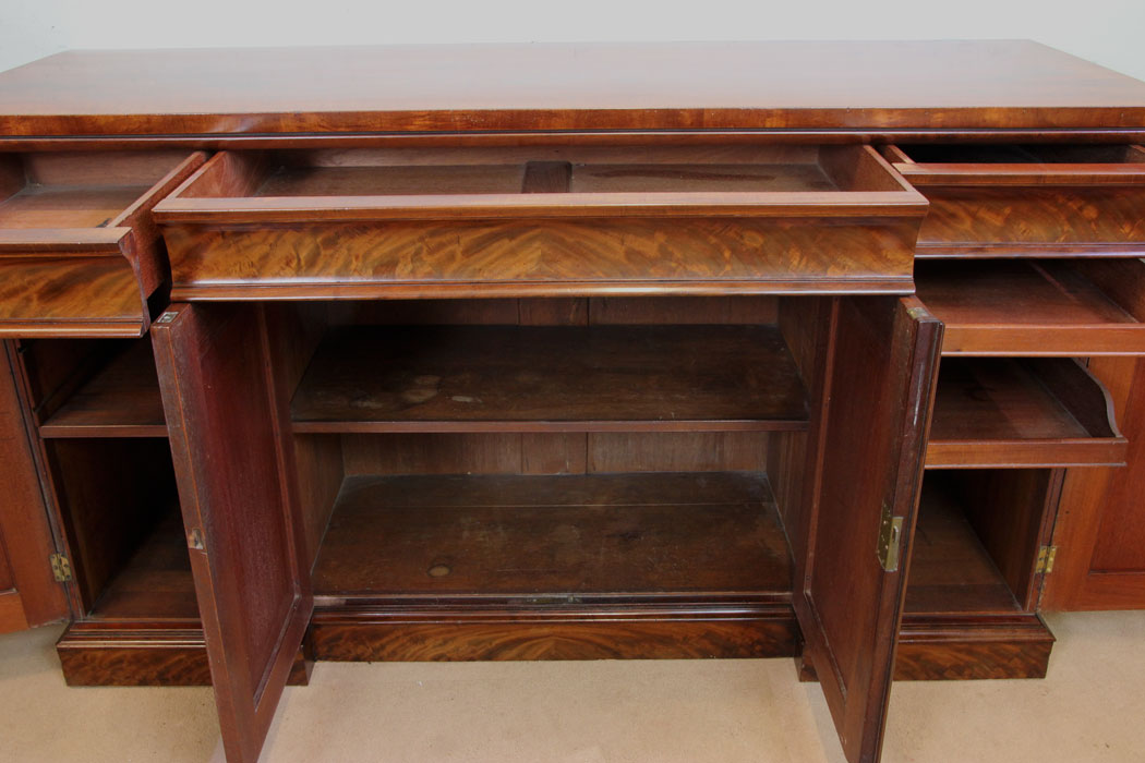 Quality Antique Mahogany Chiffonier Sideboard, Quality Victorian Mahogany Chiffonier Sideboard Base
