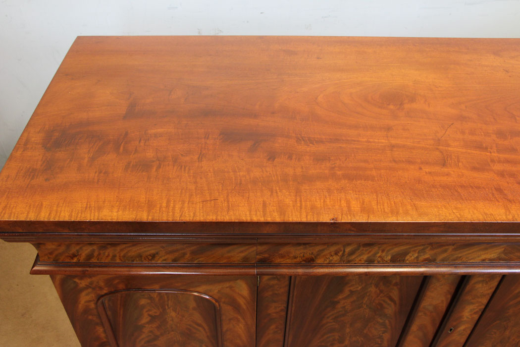 Quality Chiffonier Sideboard, Quality Victorian Mahogany Chiffonier Sideboard Base