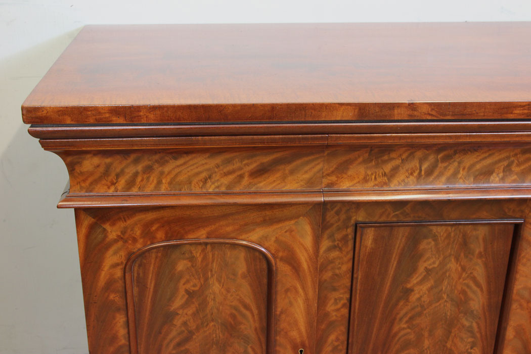 Quality Chiffonier Sideboard, The antique shop, Quality Victorian Mahogany Chiffonier Sideboard Base