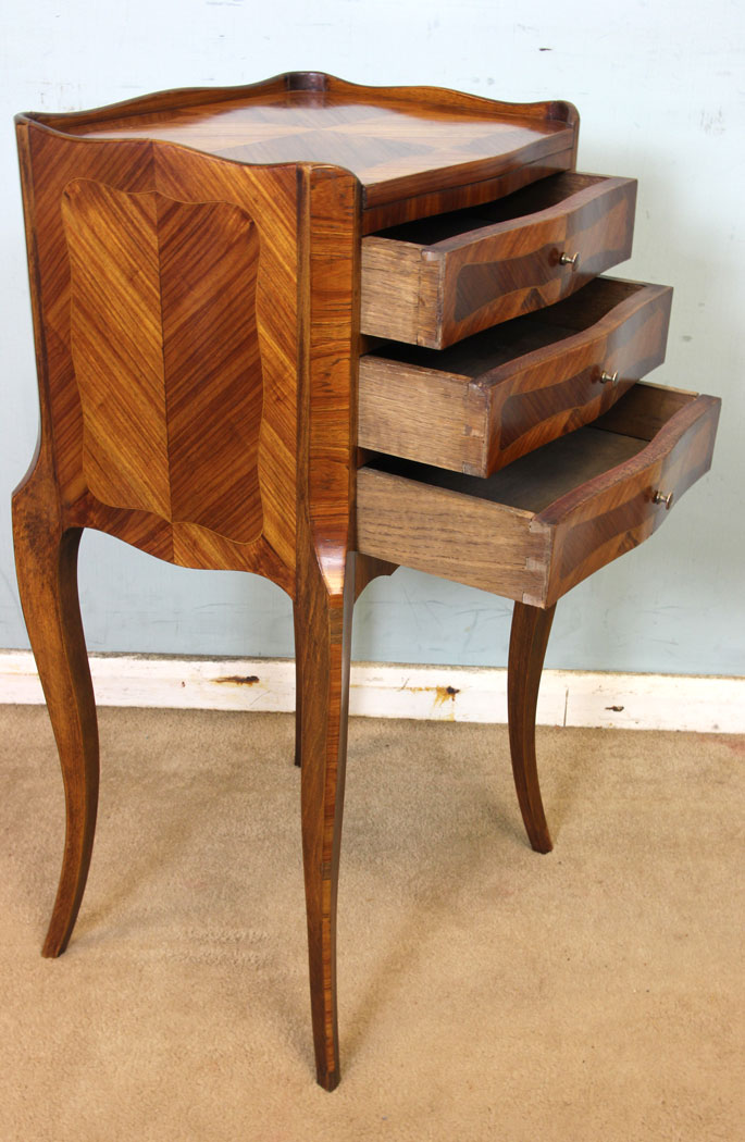 11225r10 Antique Kingwood Side Table / Bedside Table Antique Kingwood Side Table / Bedside Table