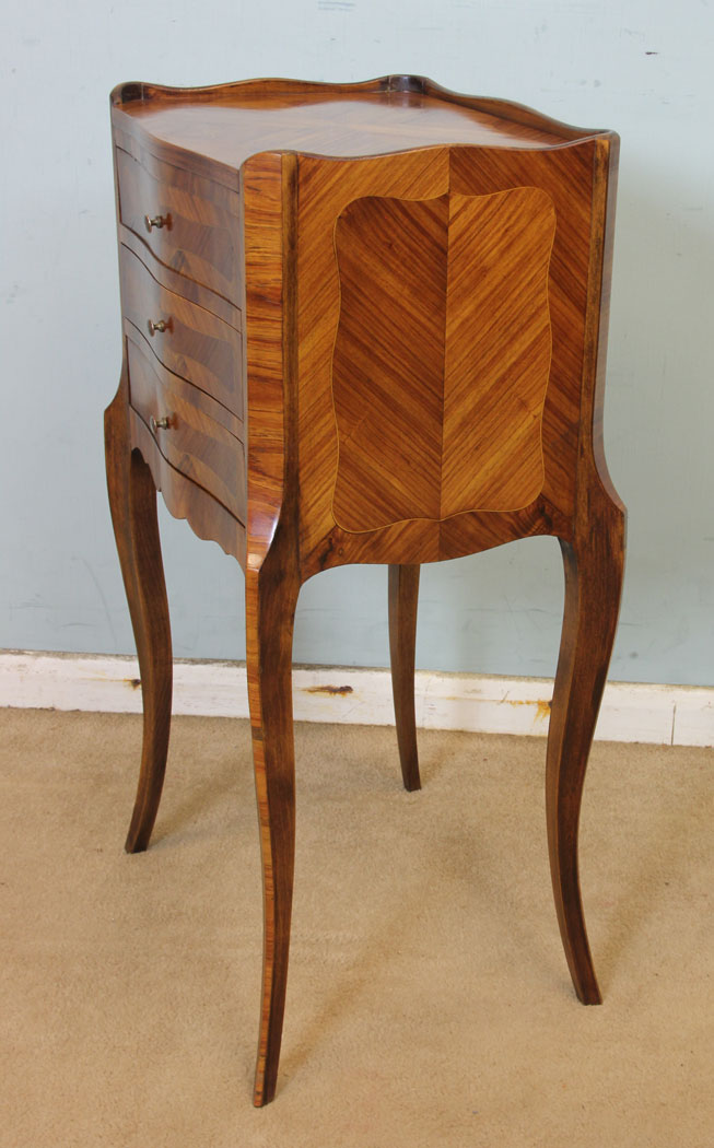 11225r2 Antique Kingwood Side Table / Bedside Table Antique Kingwood Side Table / Bedside Table