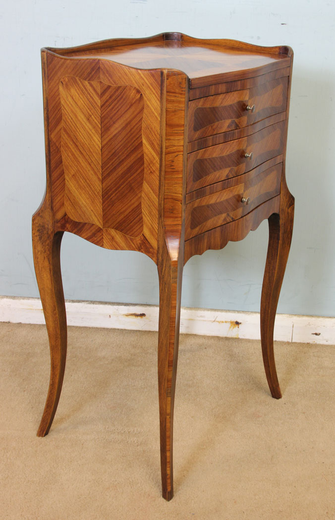11225r3 Antique Kingwood Side Table / Bedside Table Antique Kingwood Side Table / Bedside Table