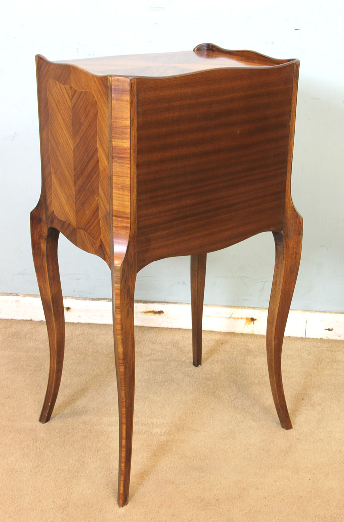 11225r9 Antique Kingwood Side Table / Bedside Table Antique Kingwood Side Table / Bedside Table