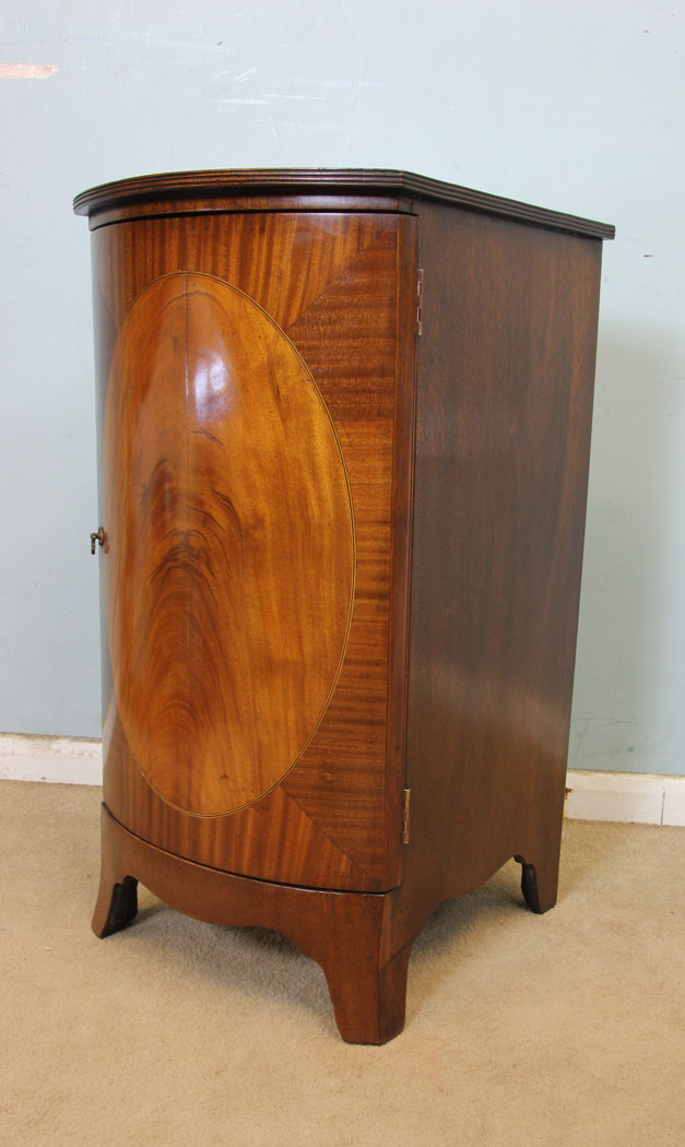 11227r3 Antique Mahogany Bedside Cabinet Antique Mahogany Bedside Cabinet