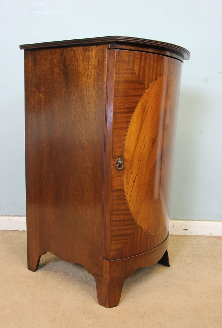 11227r4 Antique Mahogany Bedside Cabinet Antique Mahogany Bedside Cabinet