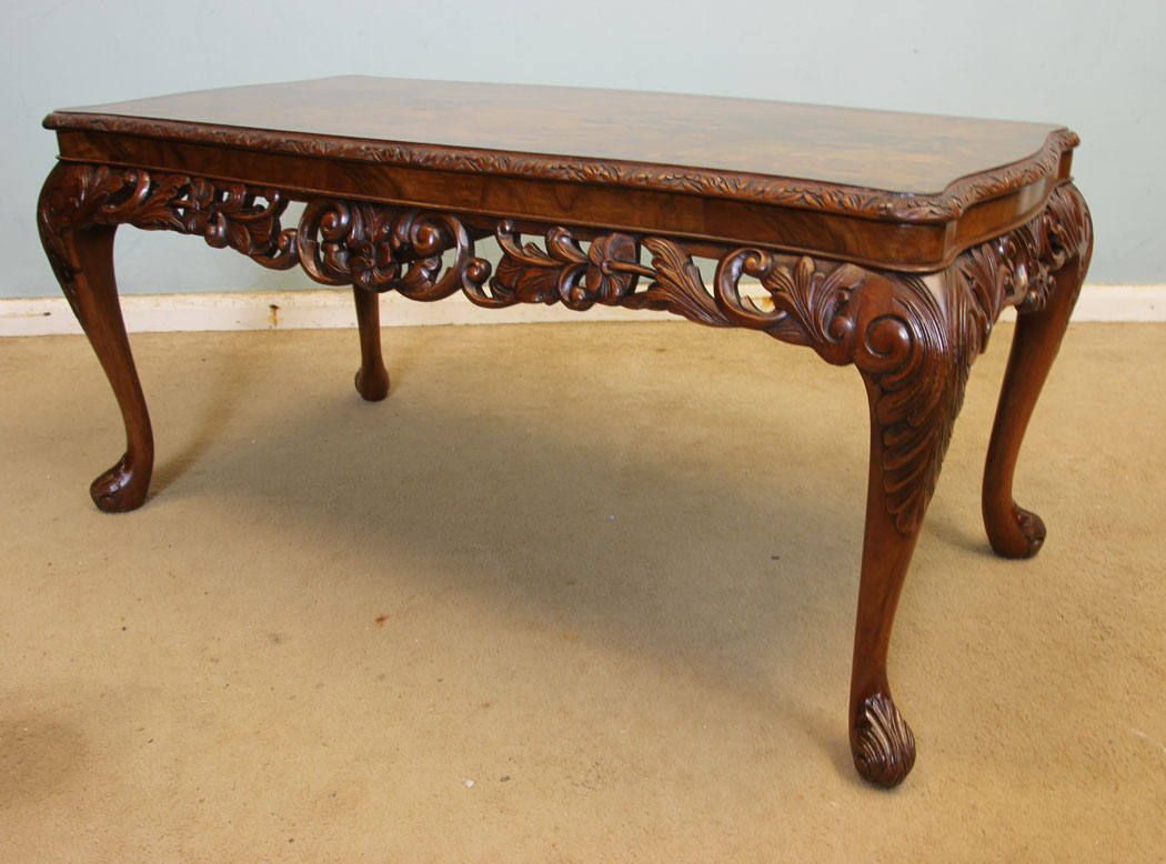 11229r4 Burr Walnut Coffee Table Burr Walnut Coffee Table