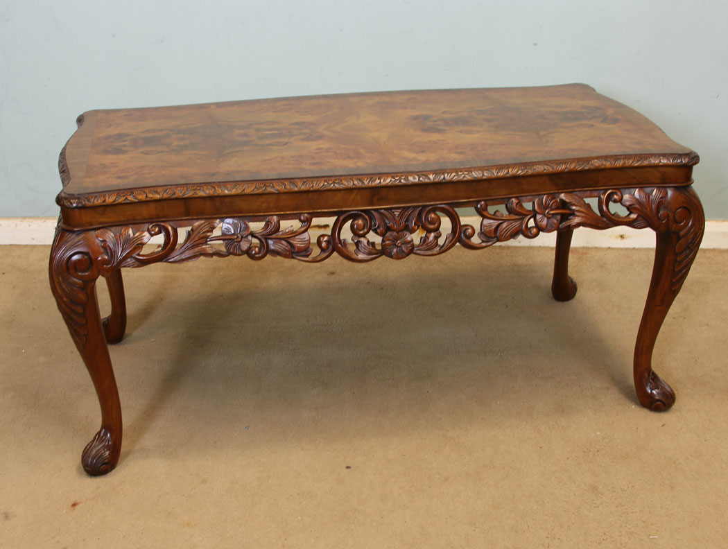 11229r9 Burr Walnut Coffee Table Burr Walnut Coffee Table