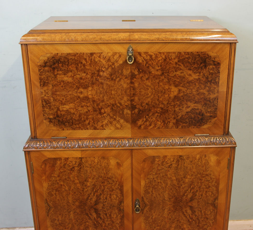 11233r12 Antique Burr Walnut Cocktail Drinks Cabinet, Burr Walnut Cocktail Drinks Cabinet