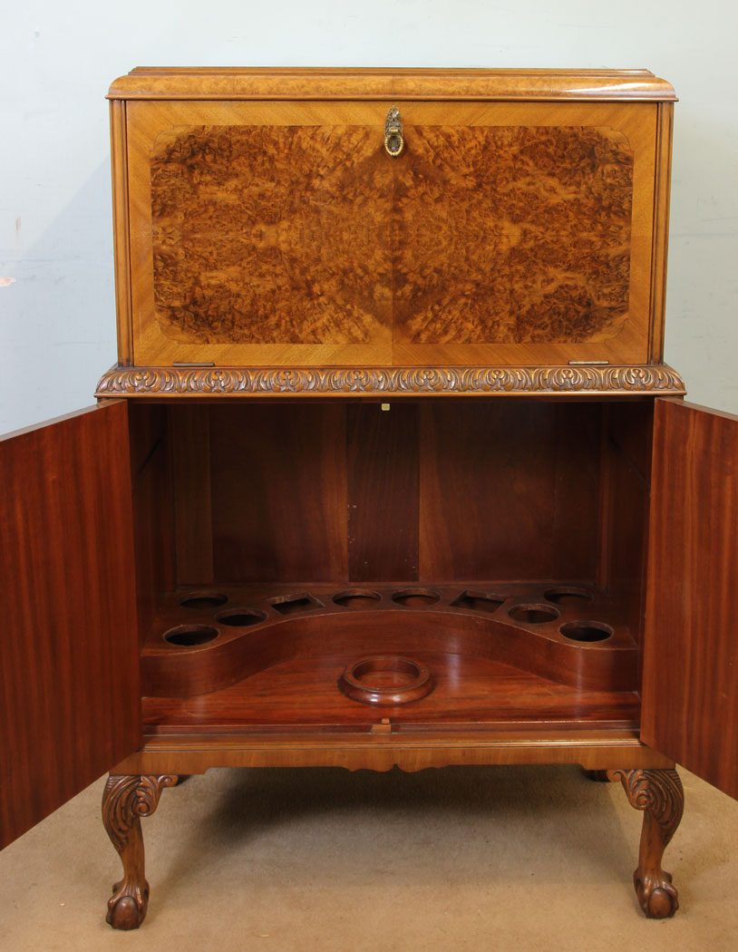 11233r17 Antique Burr Walnut Cocktail Drinks Cabinet, Burr Walnut Cocktail Drinks Cabinet