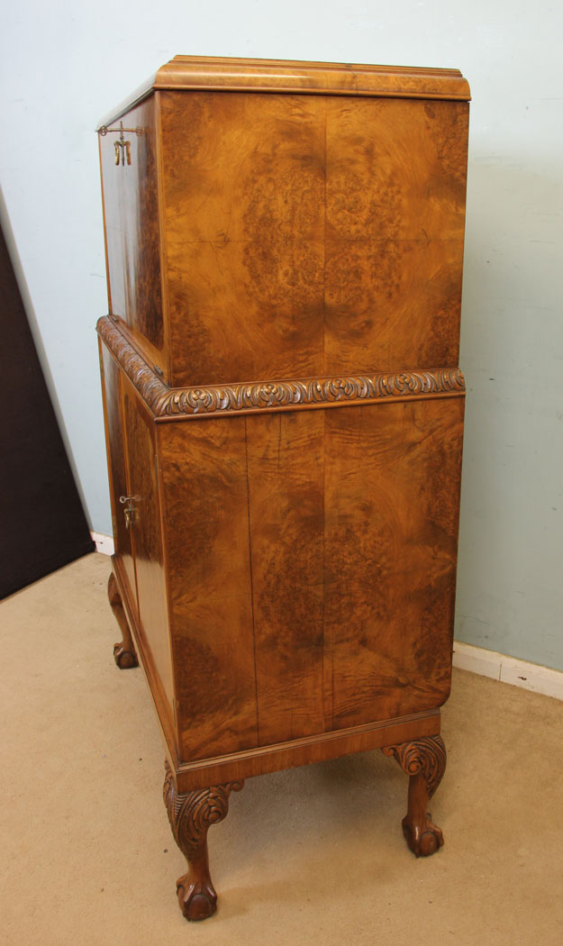 11233r3 Antique Burr Walnut Cocktail Drinks Cabinet, Burr Walnut Cocktail Drinks Cabinet