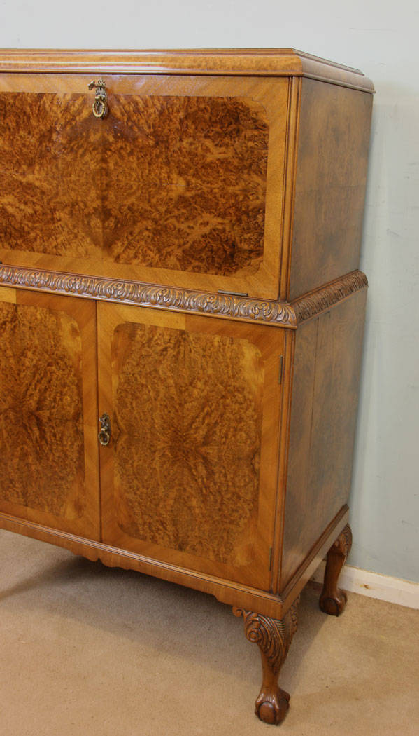 11233r4 Antique Burr Walnut Cocktail Drinks Cabinet, Burr Walnut Cocktail Drinks Cabinet