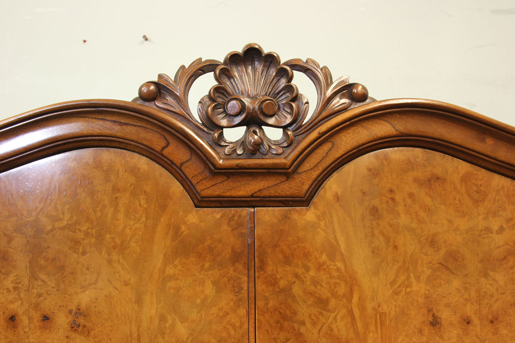11245r14 Antique Cocktail Cabinet, Burr Walnut Cocktail Drinks Cabinet