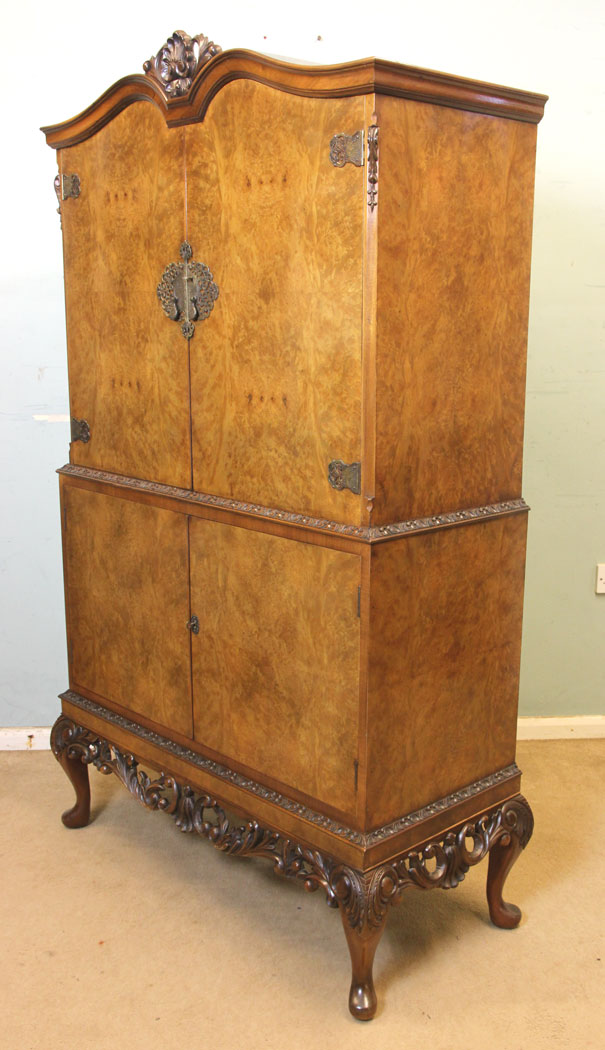 11245r3 Antique Burr Walnut Cocktail Cabinet, Burr Walnut Cocktail Drinks Cabinet
