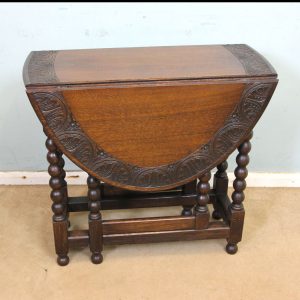 Antique Carved Solid Oak Gateleg Drop Leaf Occasional Table