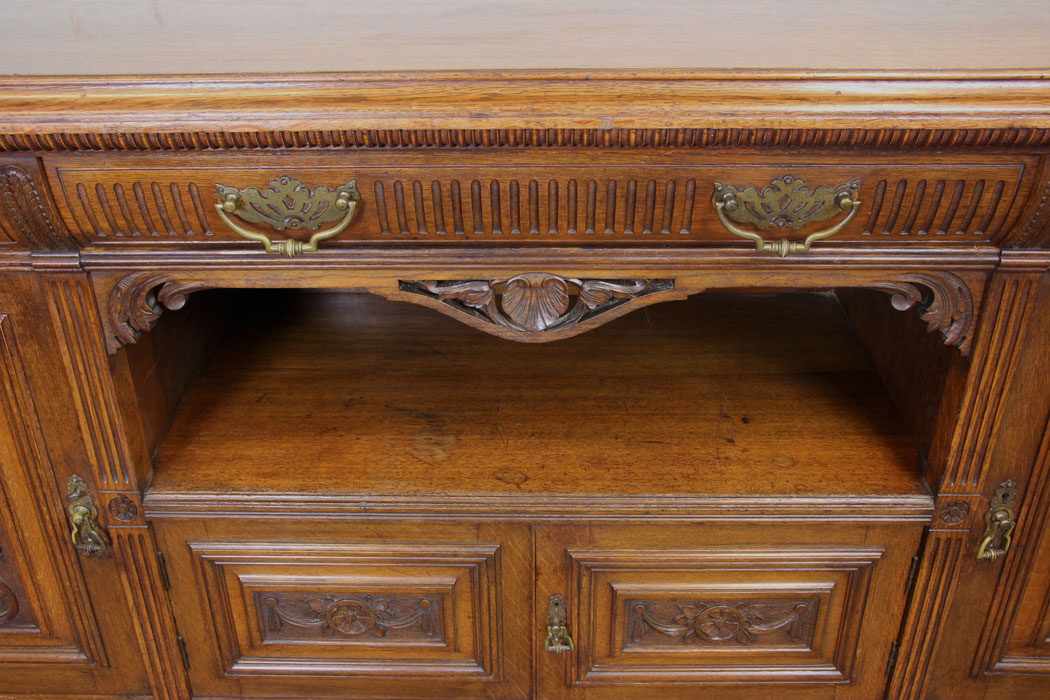 11256r14 Antique Oak Victorian Sideboard, Maple & Co, Victorian Carved Oak Sideboard Dresser Base
