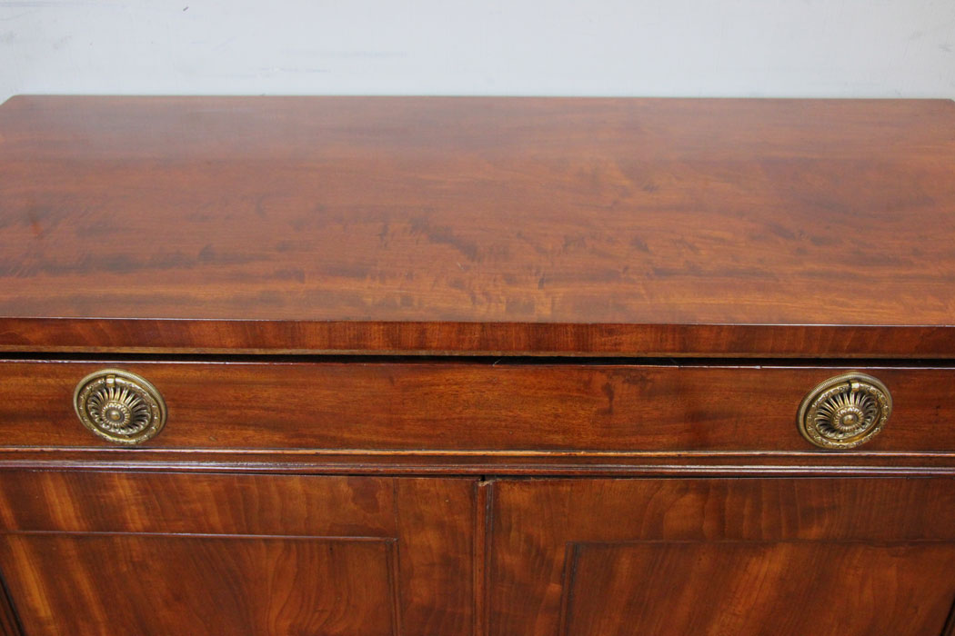 11257r6 Antique Mahogany Chiffonier Sideboard Base, Antique Mahogany Small Chiffonier Sideboard Base
