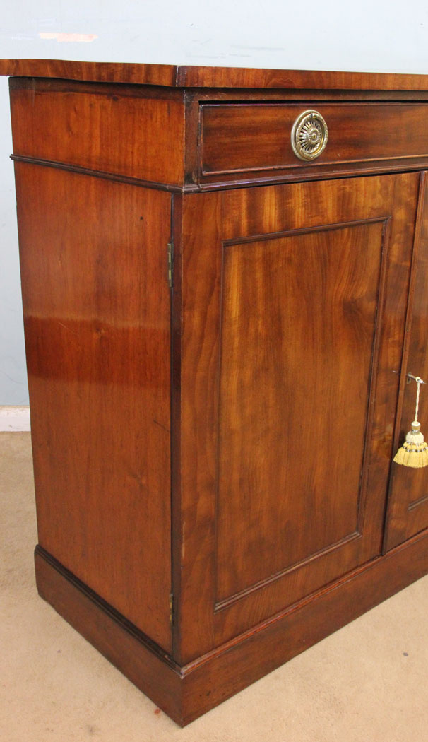 11257r7 Antique Mahogany Chiffonier Sideboard Base, Antique Mahogany Small Chiffonier Sideboard Base