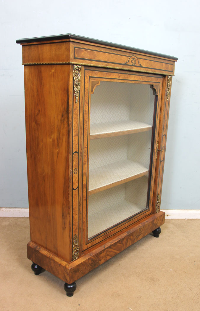 11260r3 Antique Victorian Burr Walnut Cabinet, Antique Victorian Burr Walnut Pier Display Cabinet