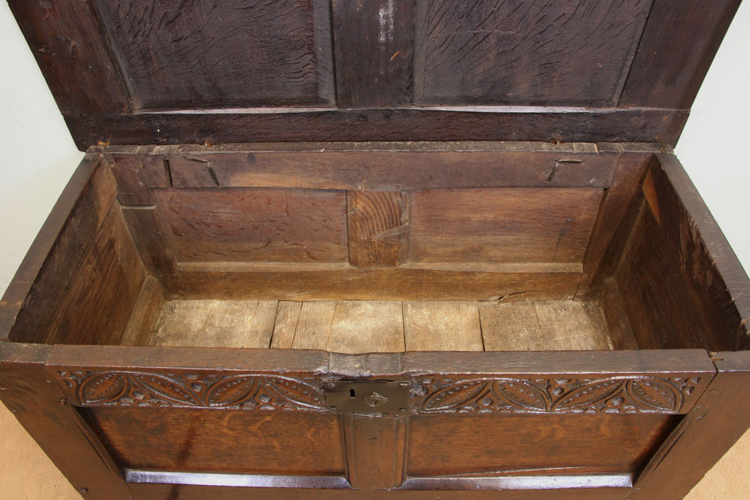 11272r8 Antique 18th Century Oak Coffer, Antique 18th Century Small Oak Chest Coffer