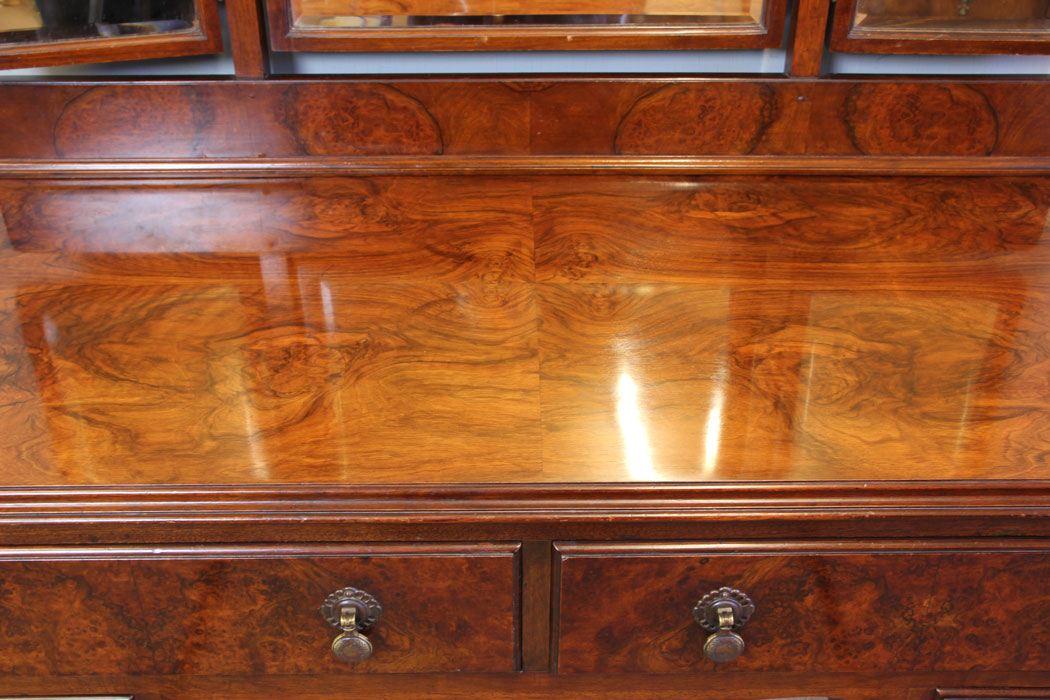 11281r7 Antique Burr Walnut Dressing Table, Antique Queen Anne Style Burr Walnut Triple Mirror Dressing Table