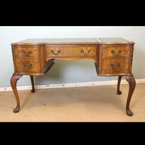 Burr Walnut Serpentine Shaped Knee Hole Writing Desk,