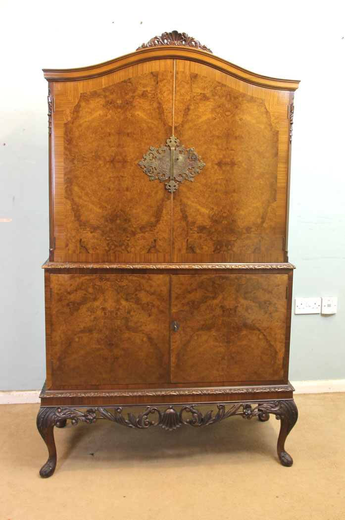 11291r1 Antique Burr Walnut Drinks Cabinet, Burr Walnut Cocktail Drinks Cabinet