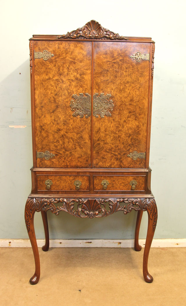 11296r1 Antique Vintage Burr Walnut Cocktail Drinks Cabinet, Antique Burr Walnut Cocktail Drinks Cabinet