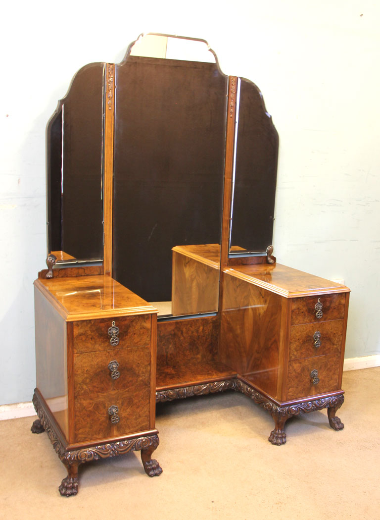 11300r12 Antique Burr Walnut Dressing Table, Superb Antique Burr Walnut Triple Mirror Dressing Table