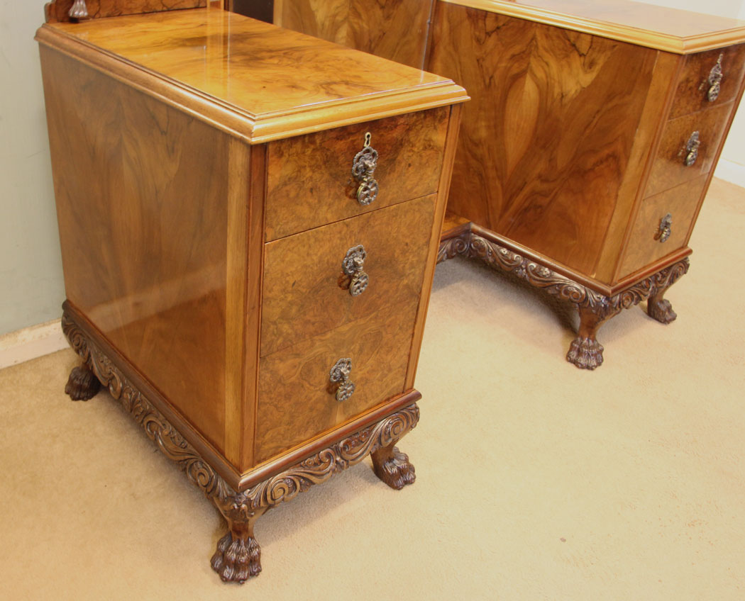 11300r8 Antique Burr Walnut Dressing Table, Superb Antique Burr Walnut Triple Mirror Dressing Table