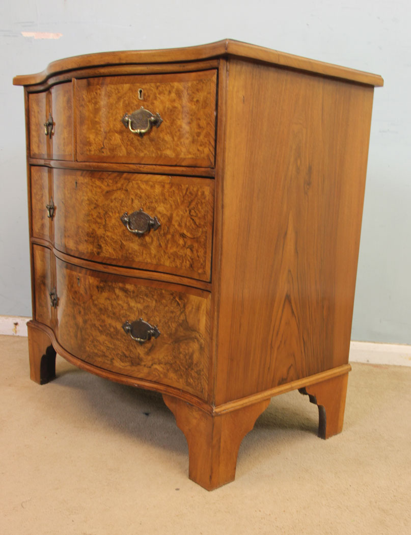 11301r7 Antique Small Burr Walnut Chest of Drawers, Antique Small Burr Walnut Serpentine Shaped Chest of Drawers