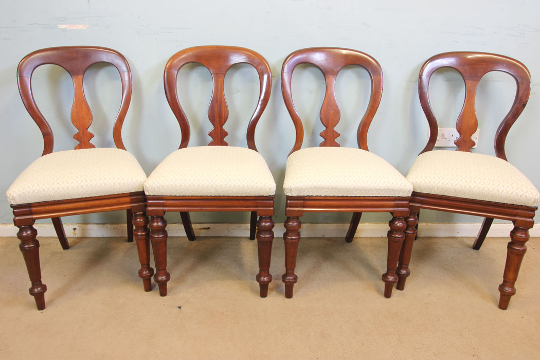 11305r1 Four Antique Victorian Mahogany Dining Chairs, Four Victorian Mahogany Balloon Back Dining Chairs