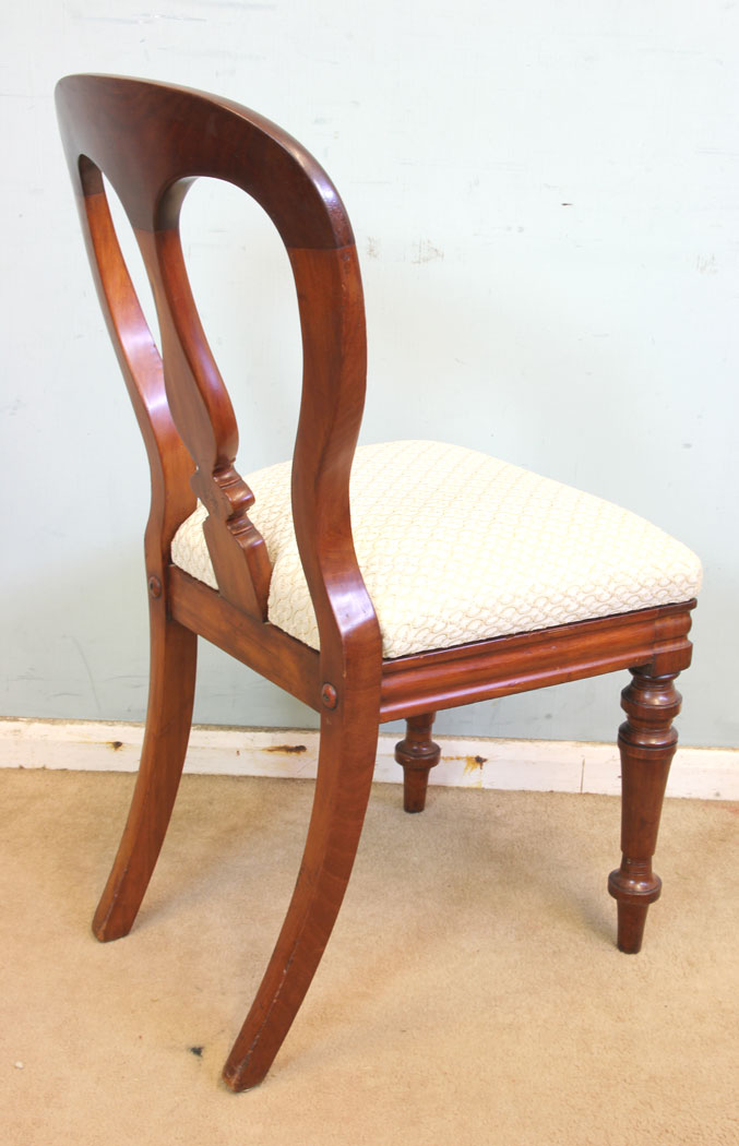 11305r7 Four Antique Victorian Mahogany Dining Chairs, Four Victorian Mahogany Balloon Back Dining Chairs