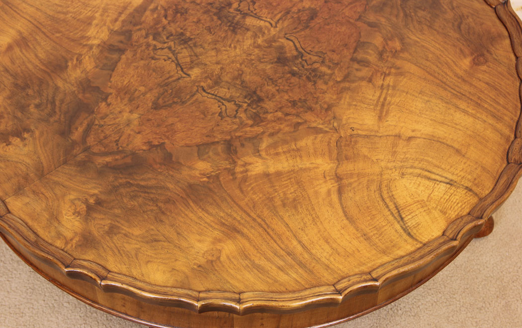 11307r5 Antique Burr Walnut Low Coffee Table, Antique Circular Burr Walnut Coffee Table