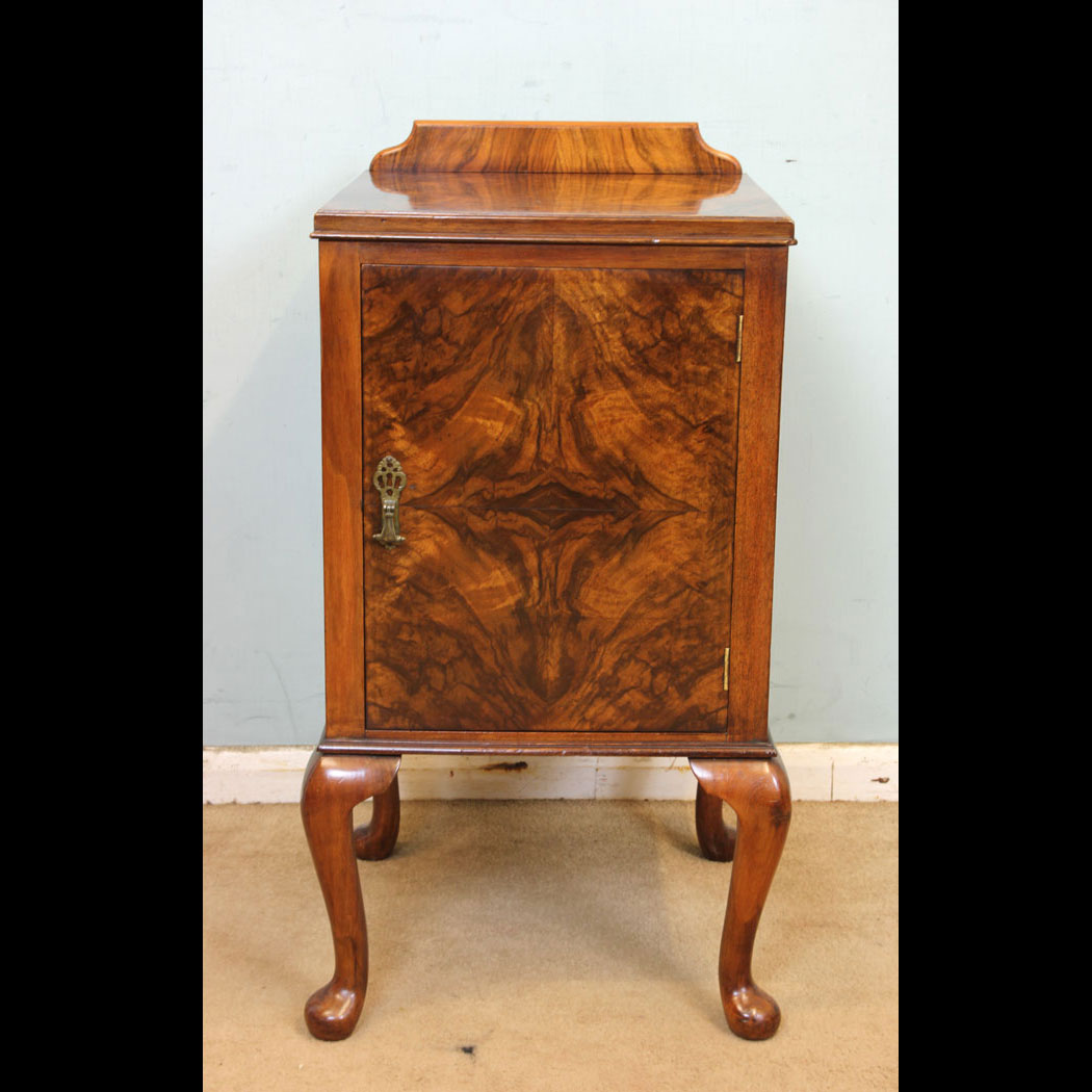 11308r01 Antique Burr Walnut Bedside Cabinet, Antique Figured Walnut Bedside Cabinet