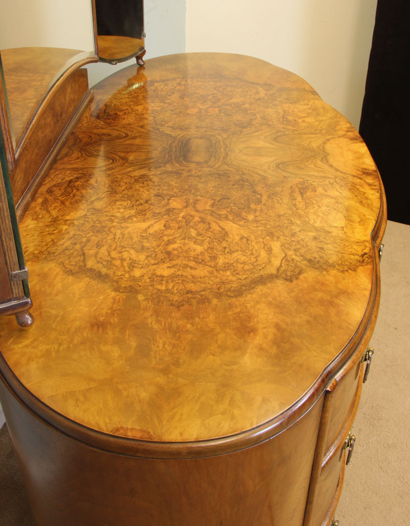 11310r8 Antique Burr Walnut Dressing Table, Burr Walnut Triple Mirror Shaped Dressing Table